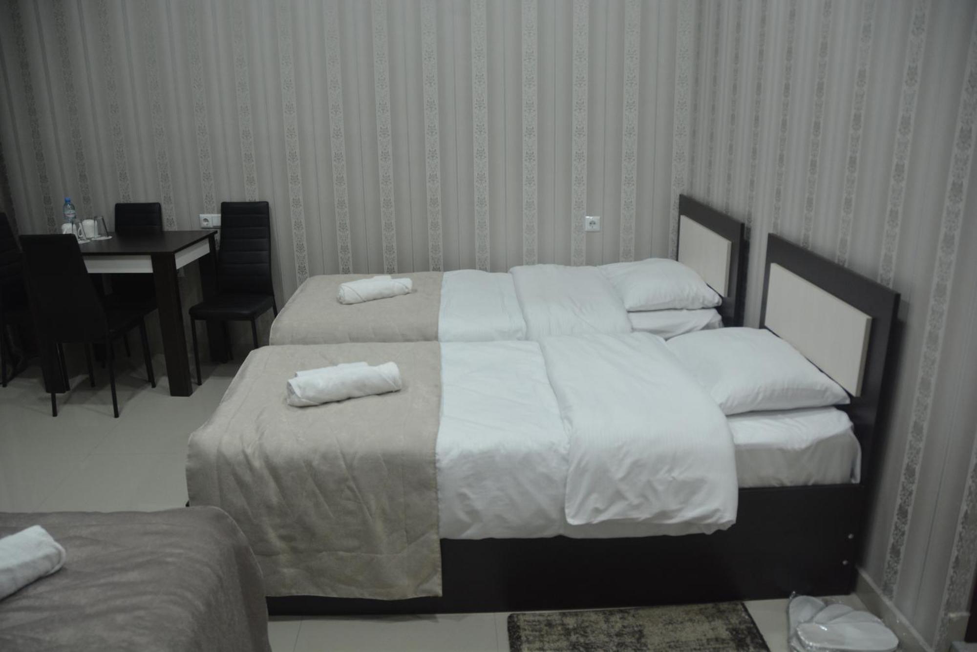 Hotel Brick House Тбилиси Екстериор снимка