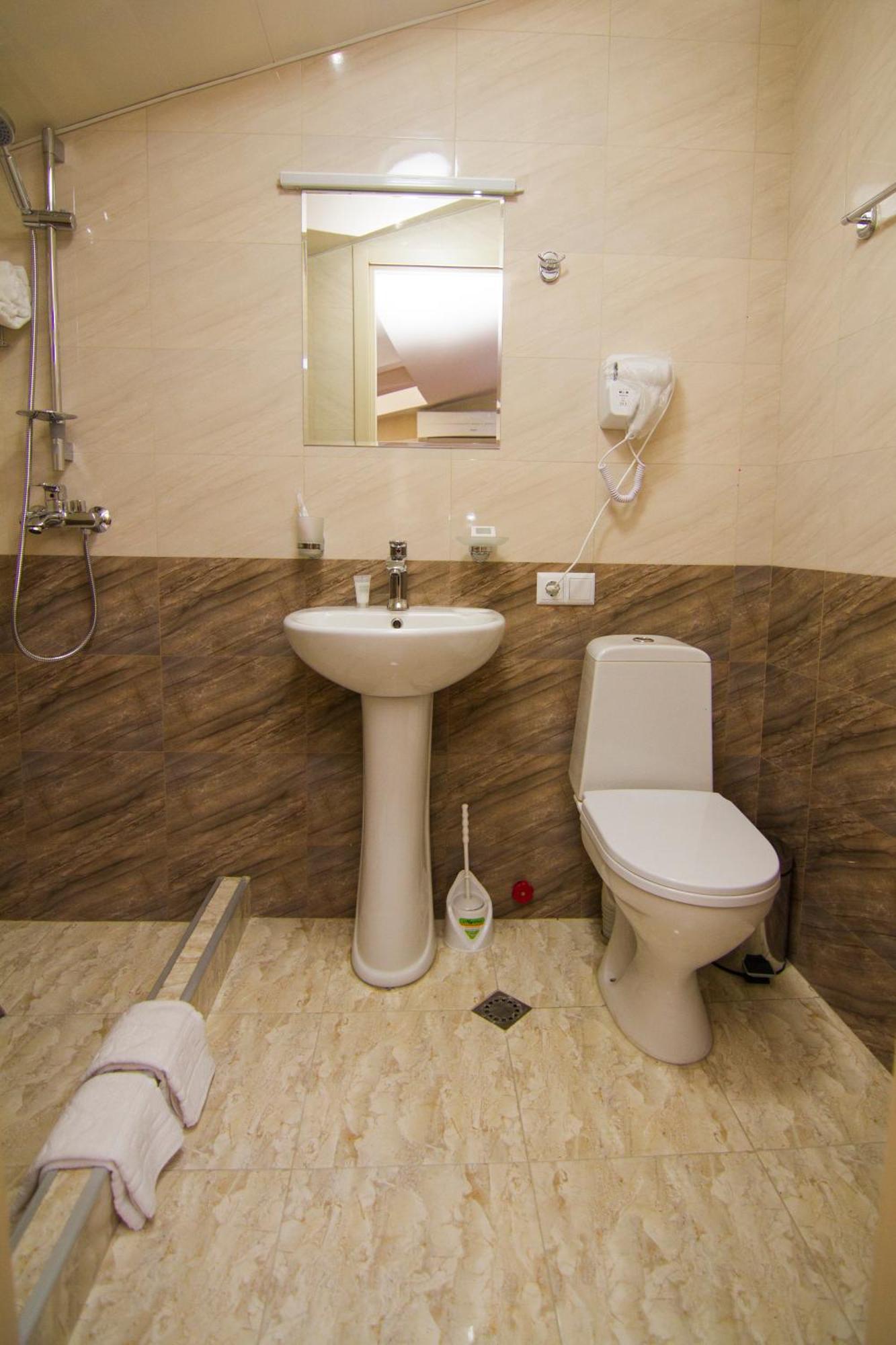 Hotel Brick House Тбилиси Екстериор снимка